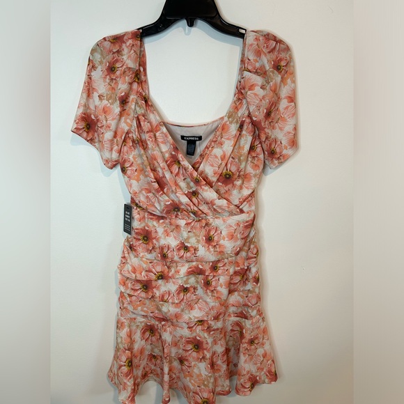 Express size 2 floral dress - Picture 1 of 5